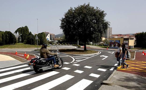 El Barrio Covadonga mejora sus accesos por Mies de Vega