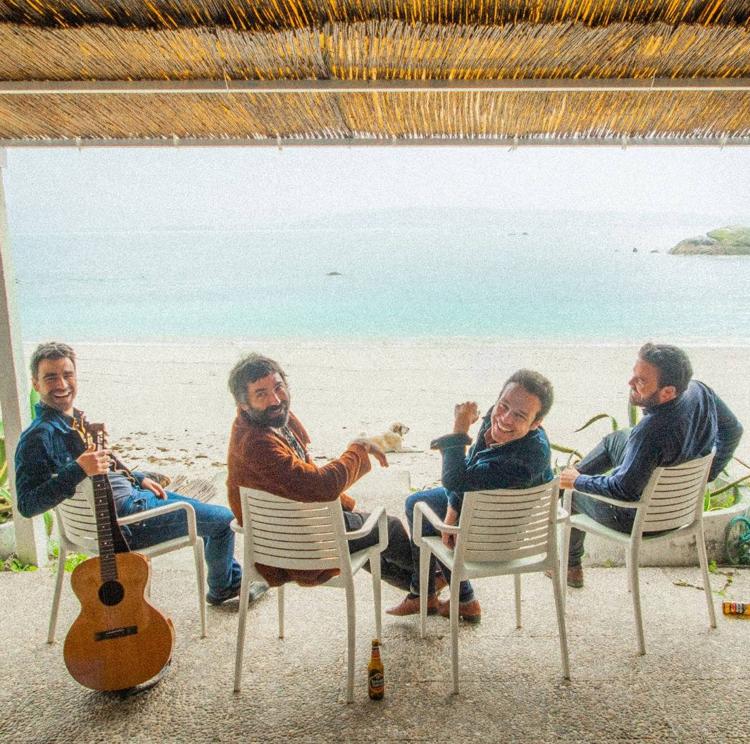 'Ensoñación', nueva canción de Combo Paradiso