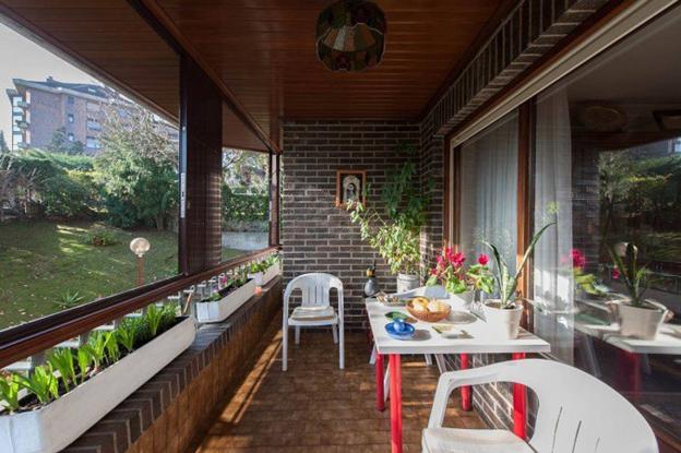 ¿Buscas una casa con terraza en Santander? Valora estas opciones a la venta