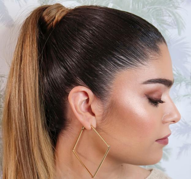 Tutorial de maquillaje de efecto bronceado y con mucho 'glow'