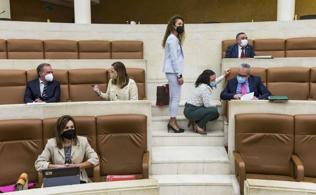 El Parlamento cierra la puerta a los eólicos en Ribota y Garma Blanca