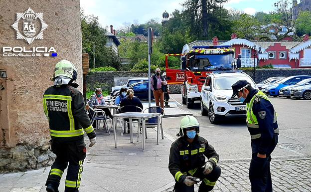 Los vecinos de Comillas se alertan ante un presumible olor a gas