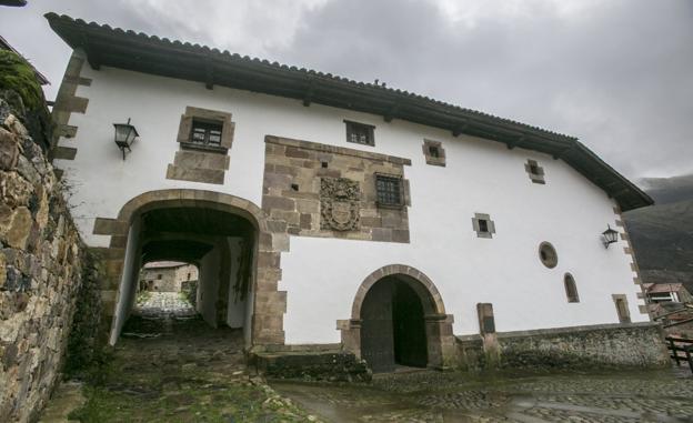 Cultura convoca la plaza para ocupar la dirección de la Casa Museo de Tudanca