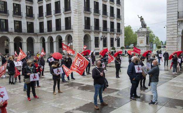 UGT y CCOO exigen en Santander acabar con «la creciente lacra de la siniestralidad laboral»