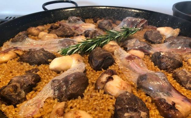 Cocinamos arroz con carrilleras de cerdo y verduras