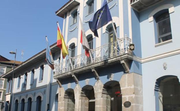 Trece jóvenes en situación de desempleo, contratados por El Astillero para llevar a cabo prácticas laborales