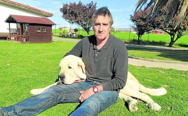 José María Ceballos: «La lealtad que los perros te brindan es para toda la vida»