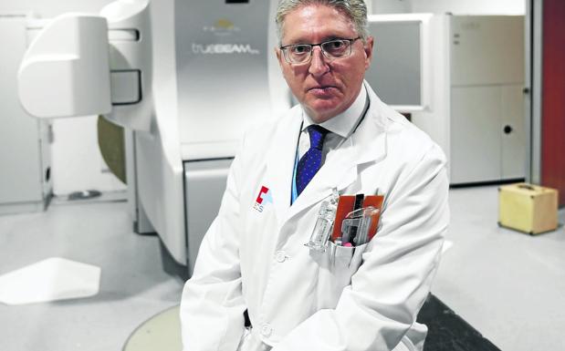 «El centro de protones de Valdecilla tendrá dos búnkeres, con la idea de ampliarlo en un futuro»