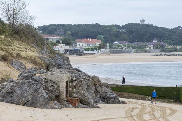 El Puerto devolverá a La Magdalena la arena acumulada junto a La Fenómeno