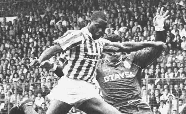 Dalian Atkinson recibió una descarga letal del policía que le mató