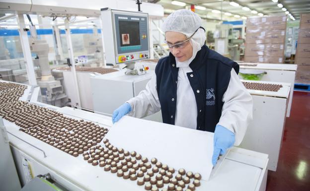 Nestlé invierte 1,8 millones en una caldera de biomasa para la fábrica de La Penilla