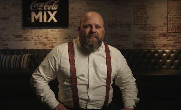 Bohemian Collins, el primer 'combinado con historia' de Óscar Solana para Coca-Cola Mix