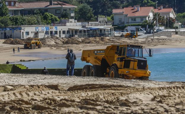 Montones de arena para La Magdalena
