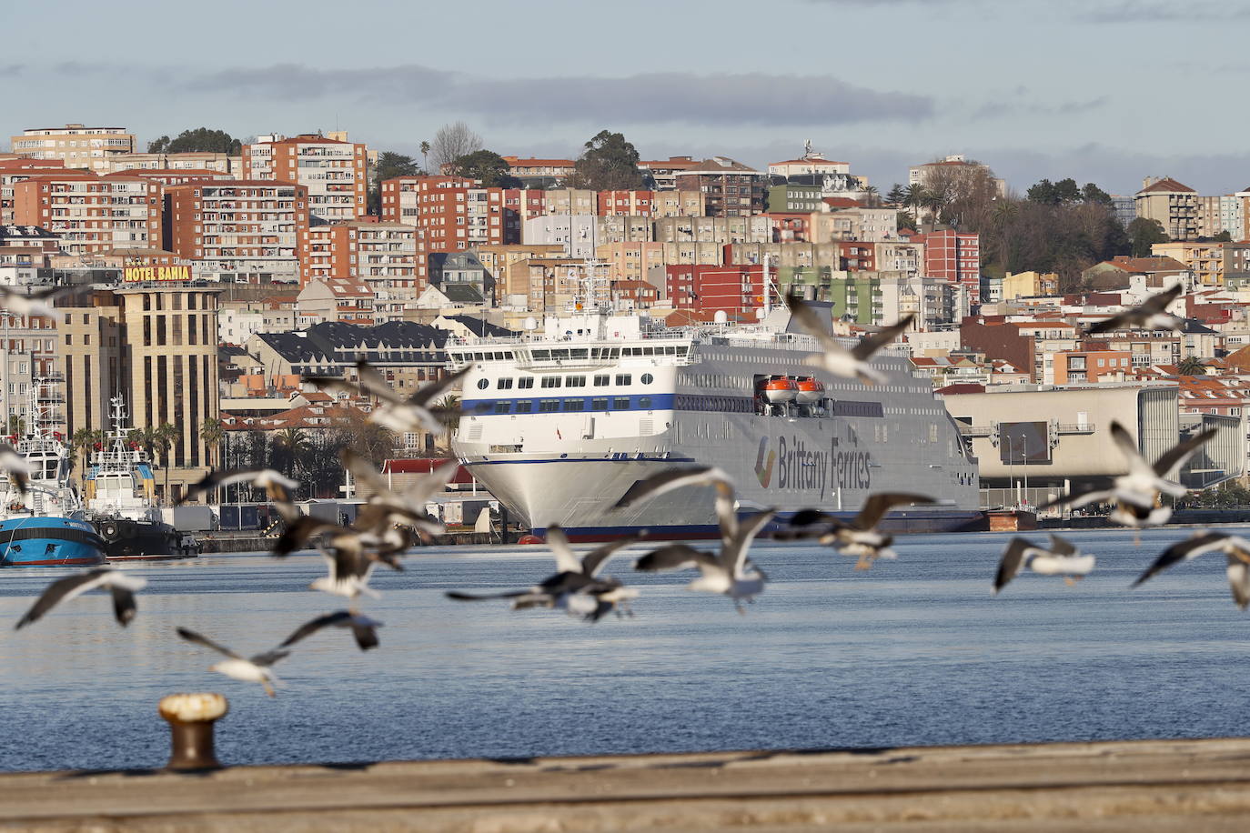 El Puerto confía en recuperar el número de pasajeros del ferry cuando Gran Bretaña «abra un poco la mano»