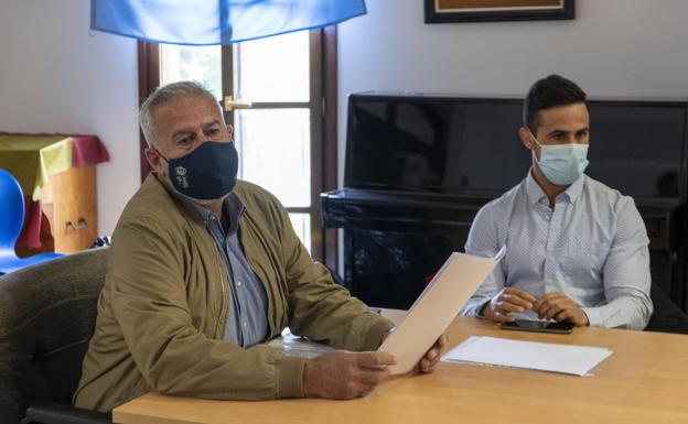 «Lo normal es que siga este equipo de gobierno, otra cosa sería una moción de censura encubierta»