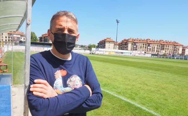 Luis Fernández renueva como entrenador del Cayón