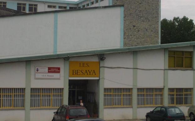 63 alumnos, cuatro profesores y un trabajador del IES Besaya de Torrelavega, en cuarentena