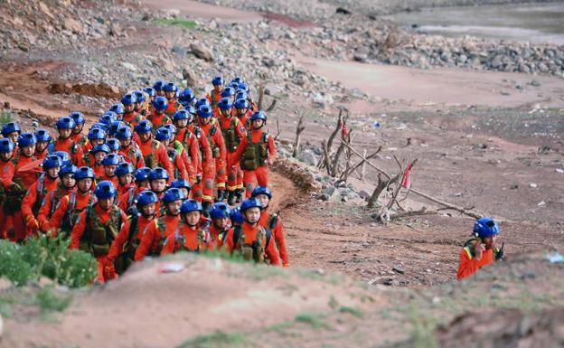 Mueren 21 corredores por hipotermia en una carrera de montaña en China