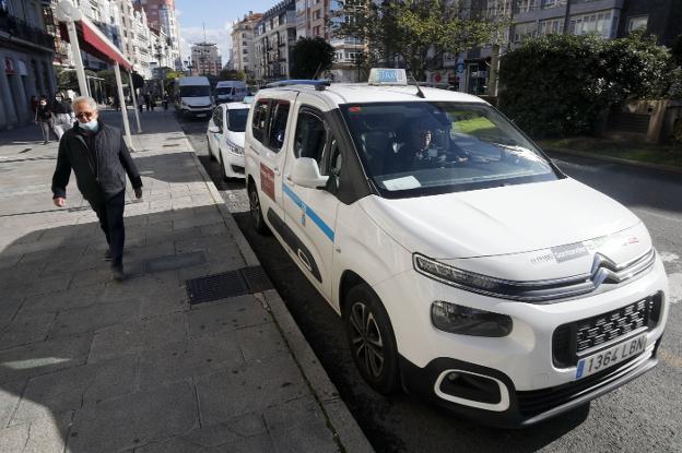 La flota completa de taxis volverá a trabajar a la vez a partir del 1 de julio