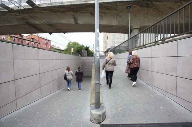 Camargo incrementa la seguridad en el acceso subterráneo de las vías de Renfe