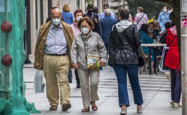 Cantabria eliminará la mascarilla cuando «lo marque el Consejo Interterritorial»