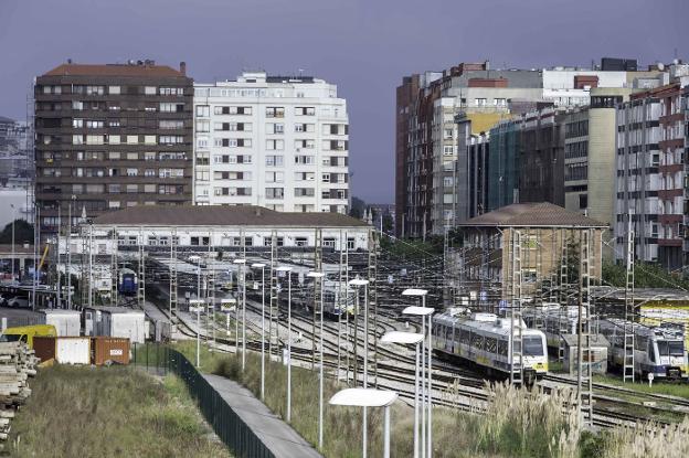 La unificación de las estaciones de Feve y Renfe no se volverá a plantear hasta 2022