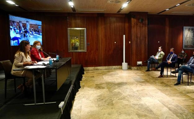 Buruaga cree que si el PP «no comete errores» ganará las próximas elecciones y podrá gobernar Cantabria