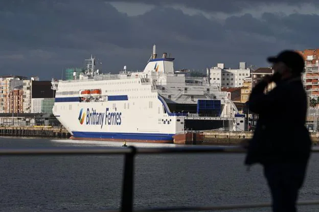 Brittany Ferries afianza su compromiso con Santander y suma conexiones con Inglaterra