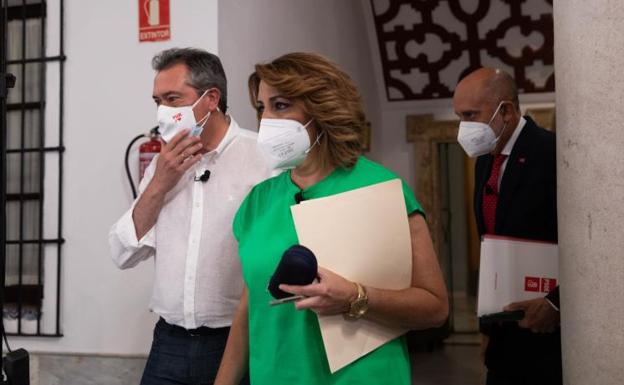 El candidato de Sánchez se impone a Susana Díaz en las primarias andaluzas