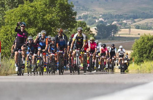 La Transcantábrica dobla su oferta y tendrá marcha de carretera y de montaña