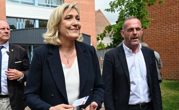 La ultraderecha de Le Pen pincha en la primera vuelta de las regionales francesas