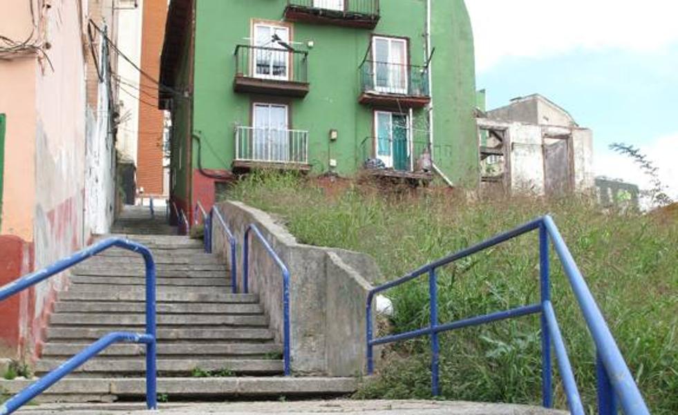 La Policía detiene a otro okupa poco después de entrar en una casa de Santander, la tercera vez que ocurre en un mes