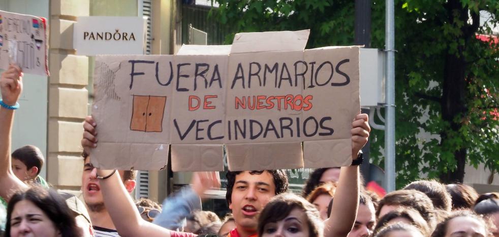 Cantabria recupera las celebraciones del Día del Orgullo - Vimarsana News
