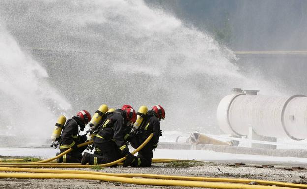 Cantabria actualiza el decreto para prevenir accidentes en las empresas con más riesgos