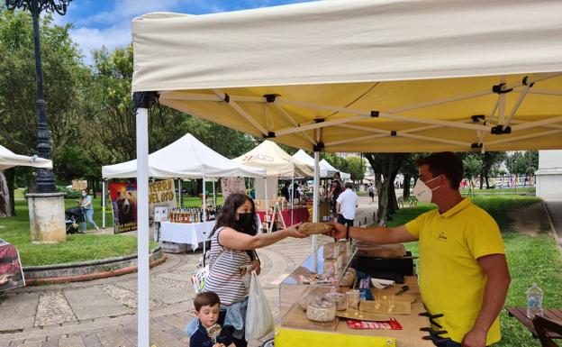 Cantabria exhibe en Camargo todos sus «tesoros» artesanales