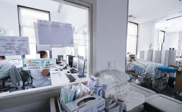 SATSE critica el cierre de 160 camas hospitalarias en Cantabria durante el verano