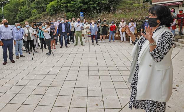 La popular Rosa Fernández es elegida nueva alcaldesa de Cabuérniga con el apoyo del PSOE