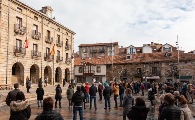PRC y PP responden a los socialistas reinosanos que el municipio «no necesita visionarios e improvisadores»