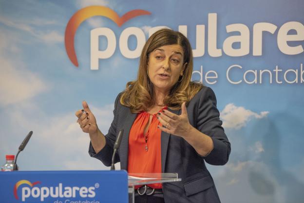 «Lo que es malo para España no puede ser bueno para Cantabria», afirma Sáenz de Buruaga