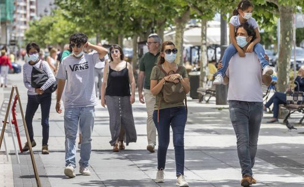 La incidencia escala a 527 casos y los hospitalizados son cada vez más jóvenes