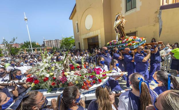 Cantabria celebra El Carmen contenido por la pandemia