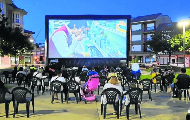 El cine de verano de Cayón con el covid