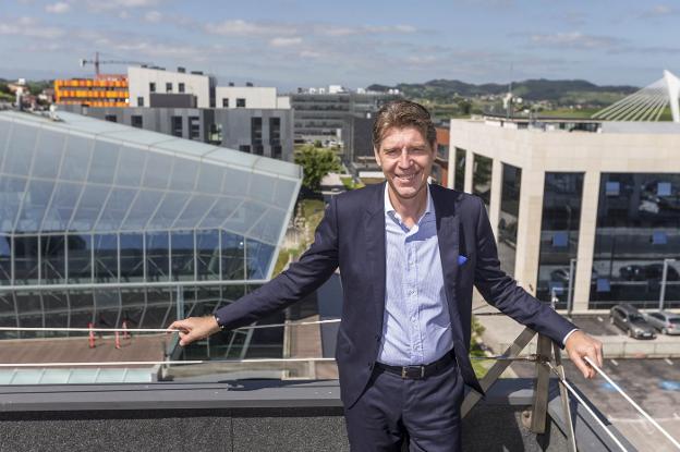 «Cantabria necesita mayor proactividad y dinamismo de todos para poder progresar»