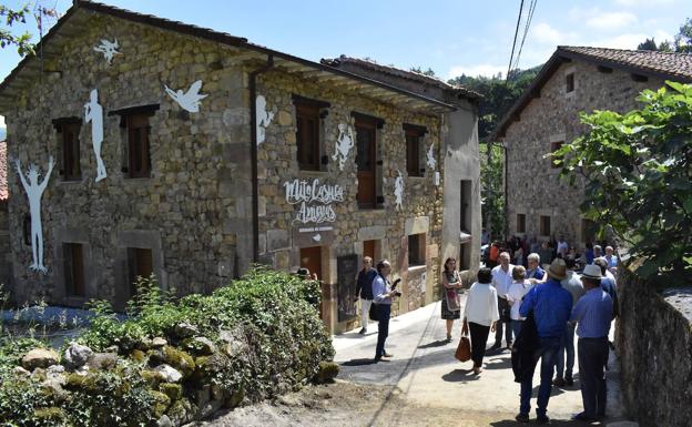 Cantabria invertirá 2 millones en ayudas para mejorar edificios públicos en ayuntamientos y juntas vecinales