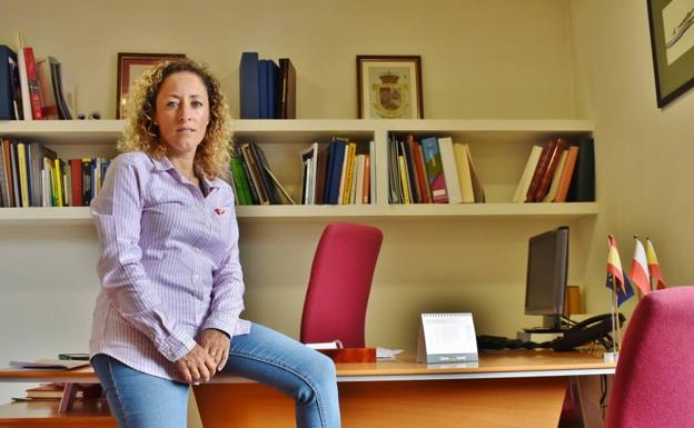 La alcaldesa de Molledo niega que se esté ocultando información sobre los eólicos