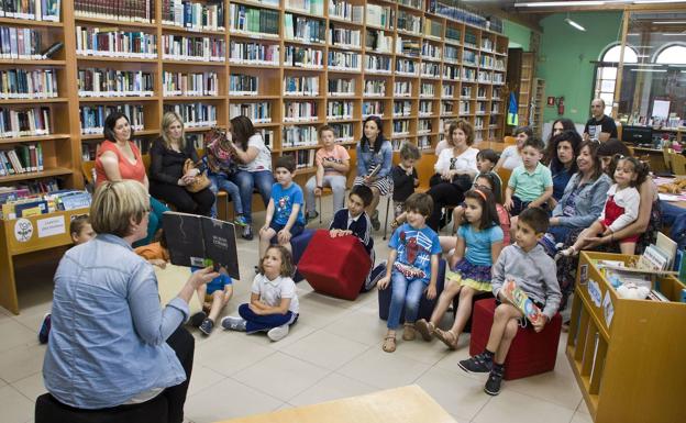 Reconocimiento para una docena de bibliotecas cántabras