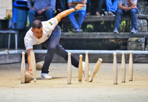 Víctor se toma la revancha del Regional