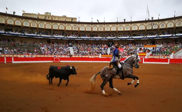 Diego Ventura abre la puerta grande