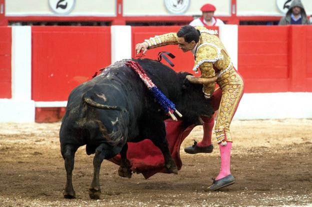 «Admiro a muchas personas de la profesión, pero sobre todo al toro»