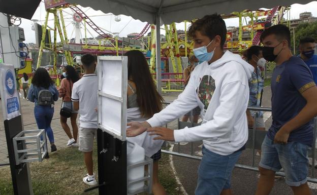 La positividad supera el 17% y los hospitalizados llegan al nivel de mayo